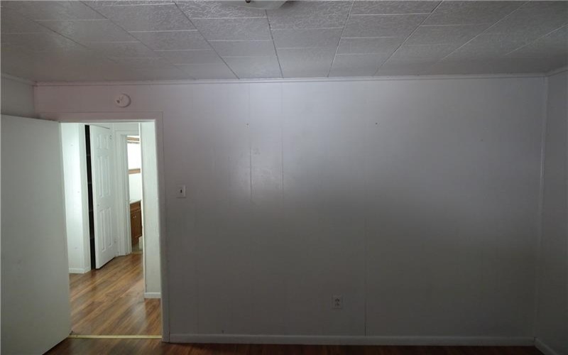 227 6th St, Youngwood, 15697, 3 Bedrooms Bedrooms, ,2 BathroomsBathrooms,Lease,For Rent,6th St,1725011
