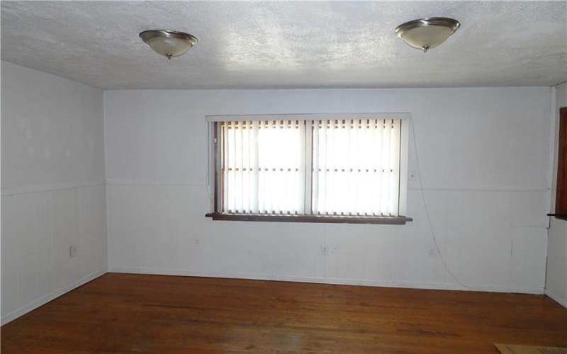227 6th St, Youngwood, 15697, 3 Bedrooms Bedrooms, ,2 BathroomsBathrooms,Lease,For Rent,6th St,1725011