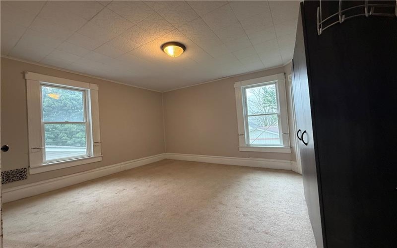 417 Fairmont Street, Latrobe, 15650, 4 Bedrooms Bedrooms, 8 Rooms Rooms,1.1 BathroomsBathrooms,Residential,For Sale,Fairmont Street,1739419