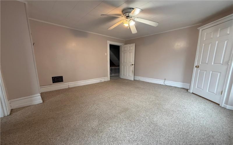 417 Fairmont Street, Latrobe, 15650, 4 Bedrooms Bedrooms, 8 Rooms Rooms,1.1 BathroomsBathrooms,Residential,For Sale,Fairmont Street,1739419