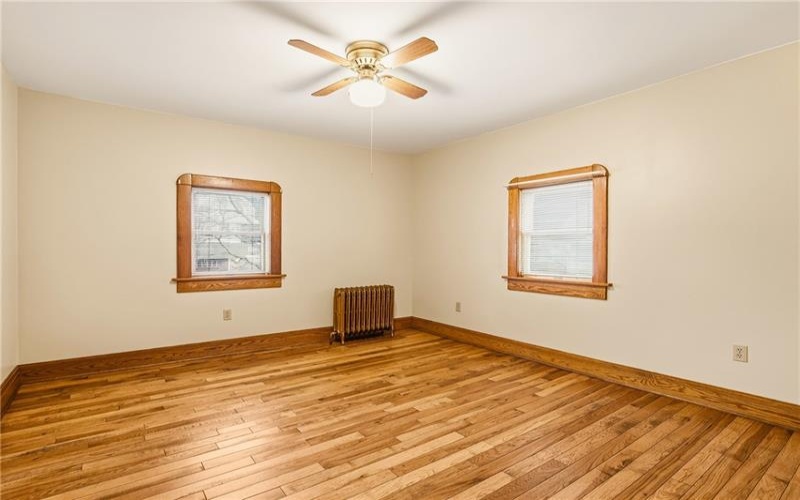 413 Broadway, Rockwood, 15557, 3 Bedrooms Bedrooms, 7 Rooms Rooms,3 BathroomsBathrooms,Residential,For Sale,Broadway,1742279
