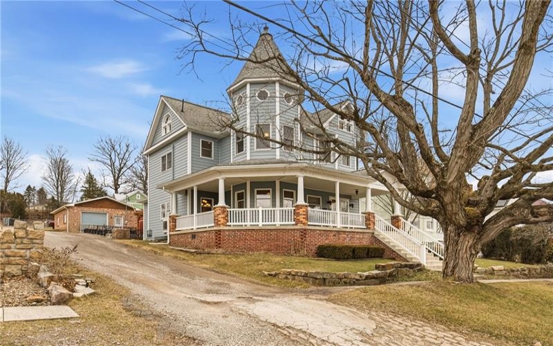 413 Broadway, Rockwood, 15557, 3 Bedrooms Bedrooms, 7 Rooms Rooms,3 BathroomsBathrooms,Residential,For Sale,Broadway,1742279