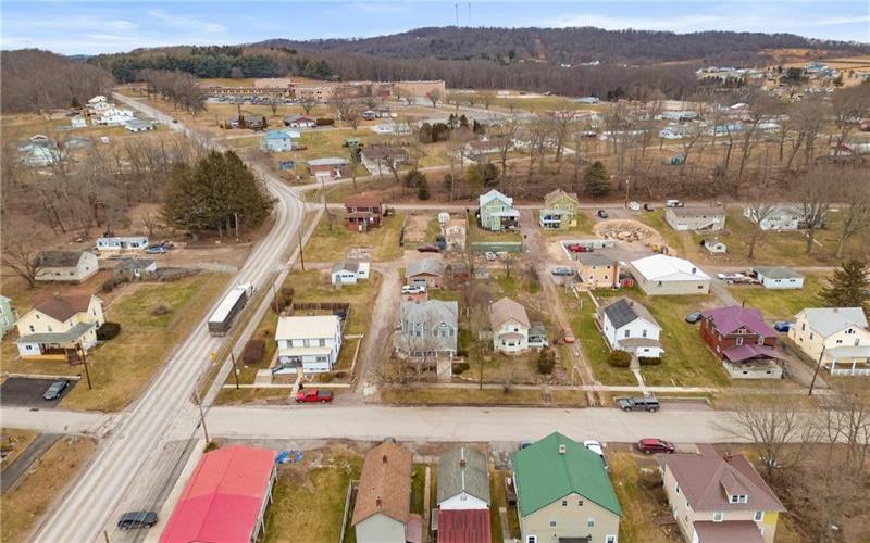 413 Broadway, Rockwood, 15557, 3 Bedrooms Bedrooms, 7 Rooms Rooms,3 BathroomsBathrooms,Residential,For Sale,Broadway,1742279