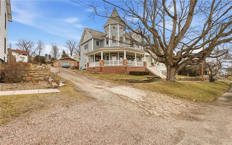 413 Broadway, Rockwood, 15557, 3 Bedrooms Bedrooms, 7 Rooms Rooms,3 BathroomsBathrooms,Residential,For Sale,Broadway,1742279