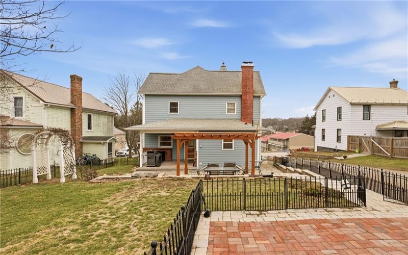 413 Broadway, Rockwood, 15557, 3 Bedrooms Bedrooms, 7 Rooms Rooms,3 BathroomsBathrooms,Residential,For Sale,Broadway,1742279