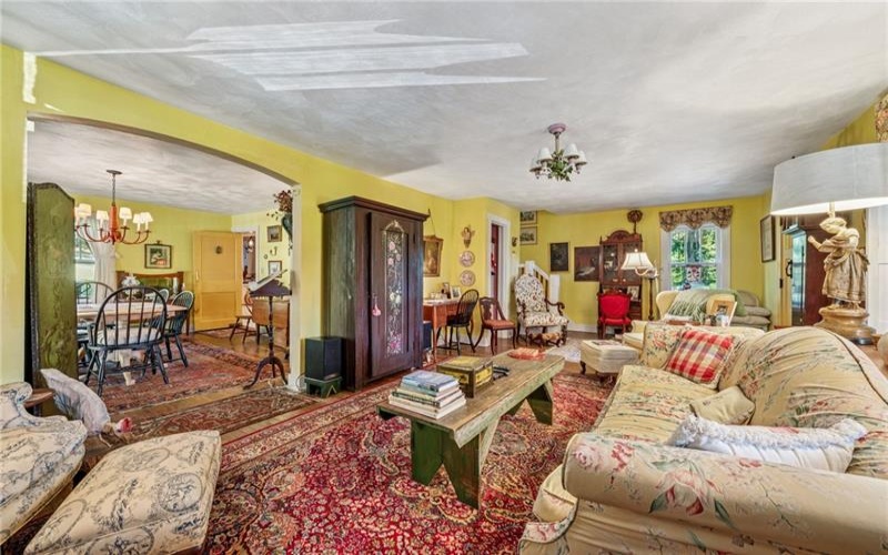 RD#1 LIGONIER SOUTH, LIGONIER, 15687, 3 Bedrooms Bedrooms, 7 Rooms Rooms,1.2 BathroomsBathrooms,Residential,For Sale,LIGONIER SOUTH,1725024