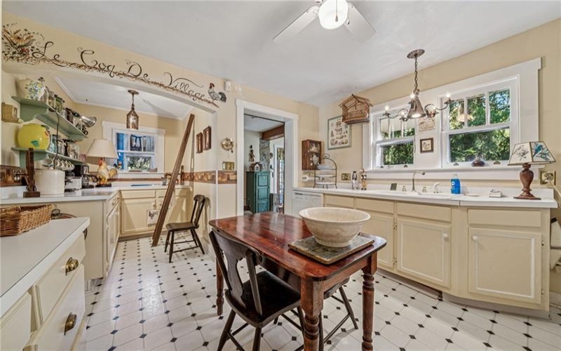 RD#1 LIGONIER SOUTH, LIGONIER, 15687, 3 Bedrooms Bedrooms, 7 Rooms Rooms,1.2 BathroomsBathrooms,Residential,For Sale,LIGONIER SOUTH,1725024