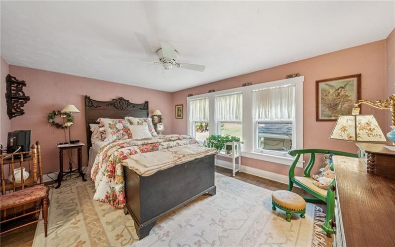 RD#1 LIGONIER SOUTH, LIGONIER, 15687, 3 Bedrooms Bedrooms, 7 Rooms Rooms,1.2 BathroomsBathrooms,Residential,For Sale,LIGONIER SOUTH,1725024