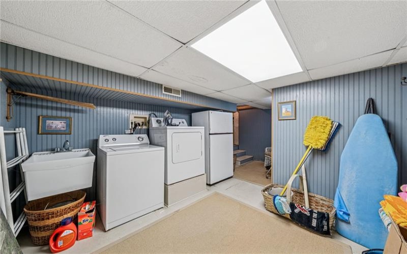 RD#1 LIGONIER SOUTH, LIGONIER, 15687, 3 Bedrooms Bedrooms, 7 Rooms Rooms,1.2 BathroomsBathrooms,Residential,For Sale,LIGONIER SOUTH,1725024