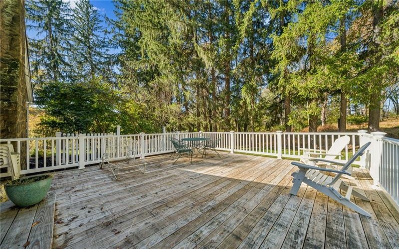 RD#1 LIGONIER SOUTH, LIGONIER, 15687, 3 Bedrooms Bedrooms, 7 Rooms Rooms,1.2 BathroomsBathrooms,Residential,For Sale,LIGONIER SOUTH,1725024