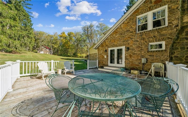 RD#1 LIGONIER SOUTH, LIGONIER, 15687, 3 Bedrooms Bedrooms, 7 Rooms Rooms,1.2 BathroomsBathrooms,Residential,For Sale,LIGONIER SOUTH,1725024