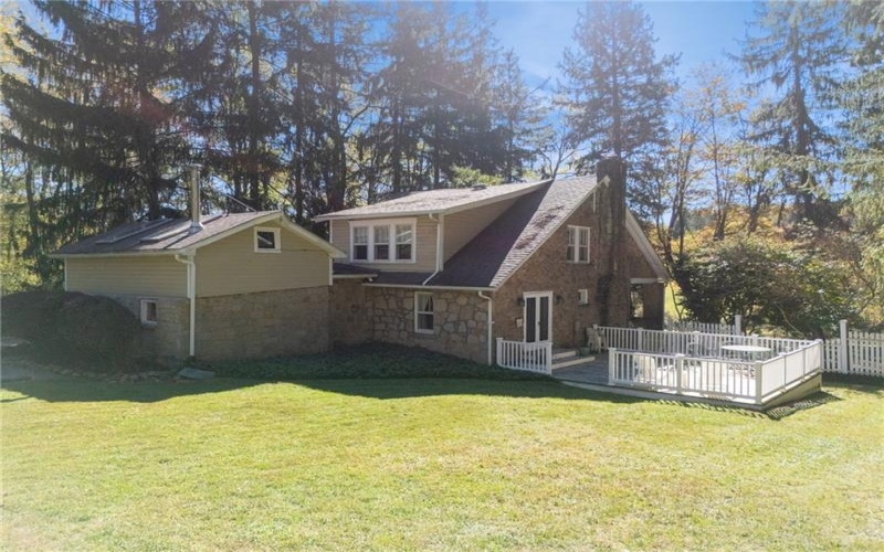 RD#1 LIGONIER SOUTH, LIGONIER, 15687, 3 Bedrooms Bedrooms, 7 Rooms Rooms,1.2 BathroomsBathrooms,Residential,For Sale,LIGONIER SOUTH,1725024