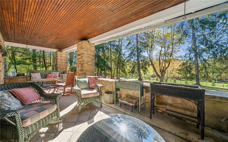 RD#1 LIGONIER SOUTH, LIGONIER, 15687, 3 Bedrooms Bedrooms, 7 Rooms Rooms,1.2 BathroomsBathrooms,Residential,For Sale,LIGONIER SOUTH,1725024