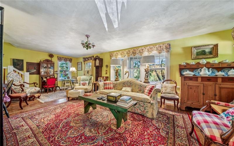 RD#1 LIGONIER SOUTH, LIGONIER, 15687, 3 Bedrooms Bedrooms, 7 Rooms Rooms,1.2 BathroomsBathrooms,Residential,For Sale,LIGONIER SOUTH,1725024