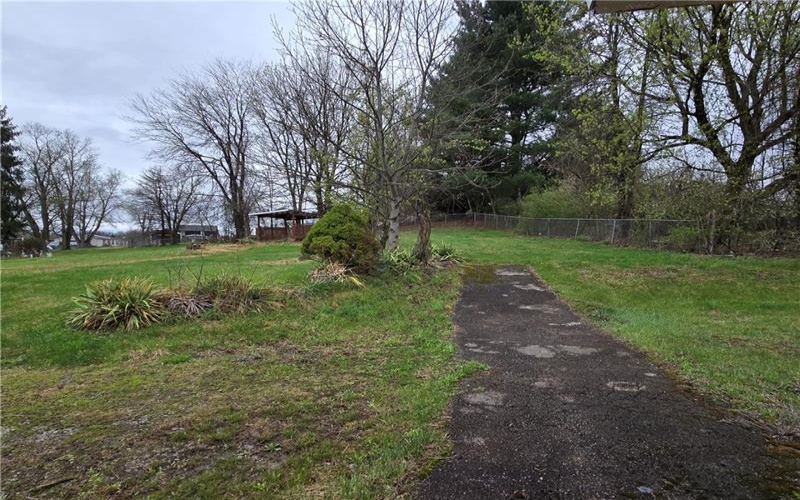 93 South St, Brownsville, 15417, ,Farm-acreage-lot,For Sale,Garage,South St,1747055