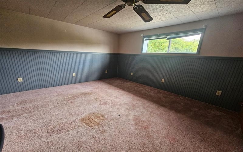 326 Riverside Dr, Belle Vernon, 15479, 5 Bedrooms Bedrooms, 10 Rooms Rooms,1.1 BathroomsBathrooms,Residential,For Sale,Riverside Dr,1739514