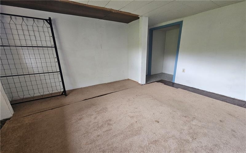 326 Riverside Dr, Belle Vernon, 15479, 5 Bedrooms Bedrooms, 10 Rooms Rooms,1.1 BathroomsBathrooms,Residential,For Sale,Riverside Dr,1739514