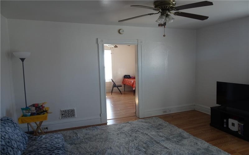 202-204 3rd St, Youngwood, 15697, ,Multi-unit,For Sale,3rd St,1725053