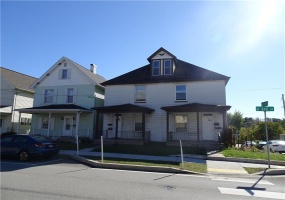 202-204 3rd St, Youngwood, 15697, ,Multi-unit,For Sale,3rd St,1725053