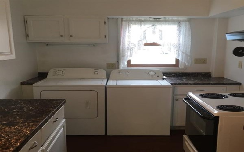 445 2nd St, California, 15419, 5 Bedrooms Bedrooms, 9 Rooms Rooms,3 BathroomsBathrooms,Residential,For Sale,2nd St,1731605