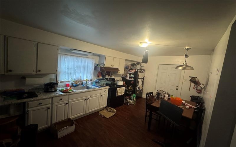 445 2nd St, California, 15419, 5 Bedrooms Bedrooms, 9 Rooms Rooms,3 BathroomsBathrooms,Residential,For Sale,2nd St,1731605