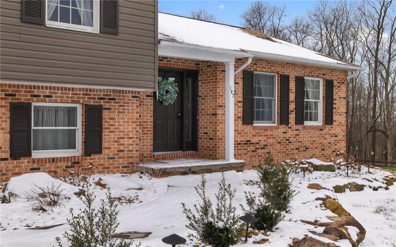 147 Fike Ln, Addison, 15411, 3 Bedrooms Bedrooms, ,3 BathroomsBathrooms,Residential,For Sale,Fike Ln,1744784