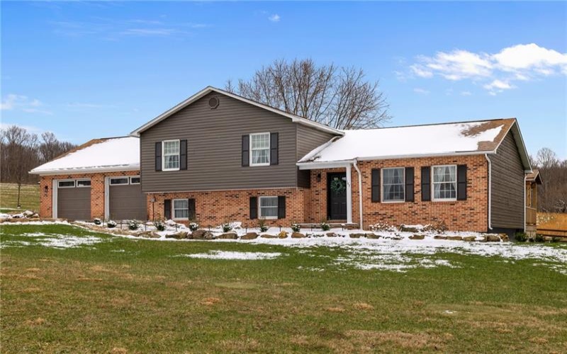 147 Fike Ln, Addison, 15411, 3 Bedrooms Bedrooms, ,3 BathroomsBathrooms,Residential,For Sale,Fike Ln,1744784