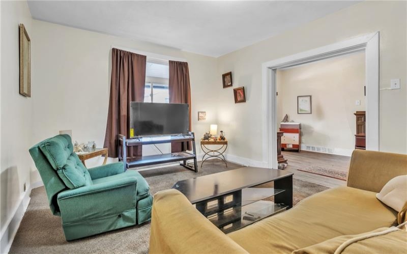 1233 Kenneth Avenue, New Kensington, 15068, 5 Bedrooms Bedrooms, ,1 BathroomBathrooms,Residential,For Sale,Kenneth Avenue,1739524