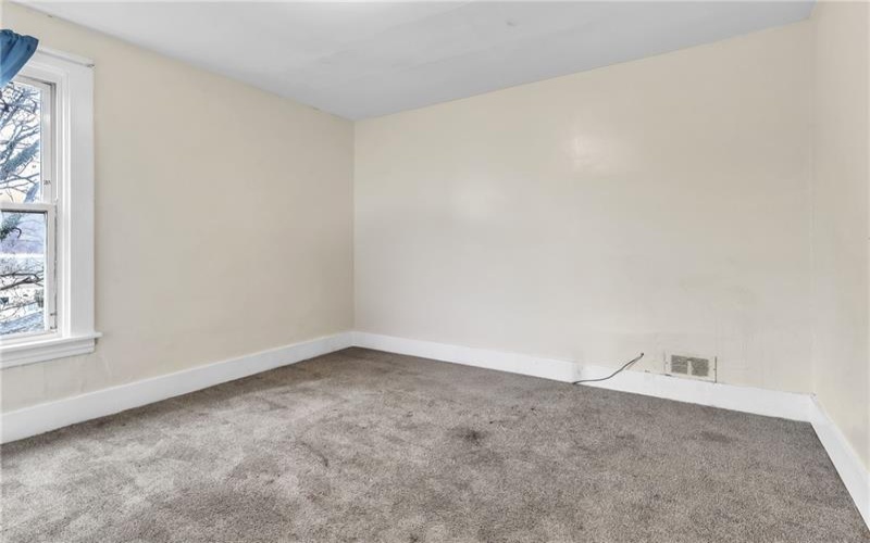 1233 Kenneth Avenue, New Kensington, 15068, 5 Bedrooms Bedrooms, ,1 BathroomBathrooms,Residential,For Sale,Kenneth Avenue,1739524