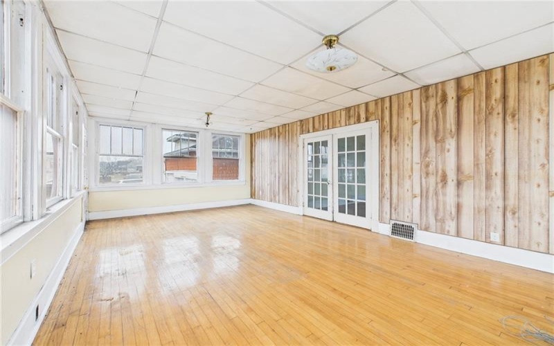 502 Liberty Ave, Charleroi, 15022, 5 Bedrooms Bedrooms, ,2.1 BathroomsBathrooms,Residential,For Sale,Liberty Ave,1742323