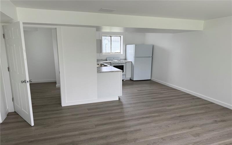 216 Jackson St, Houston, 15342, ,Commercial-industrial-business,For Sale,Jackson St,1747074