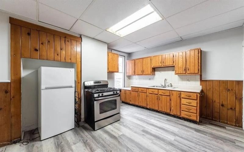 1920 Kenneth Ave, New Kensington, 15068, 3 Bedrooms Bedrooms, ,1 BathroomBathrooms,Residential,For Sale,Kenneth Ave,1739531