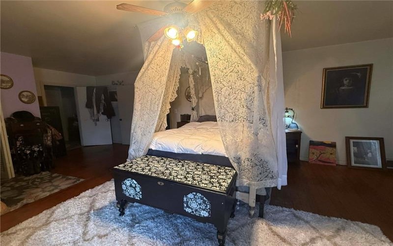 27 LEGION STREET, Republic, 15475, 3 Bedrooms Bedrooms, 9 Rooms Rooms,2.1 BathroomsBathrooms,Residential,For Sale,LEGION STREET,1744795