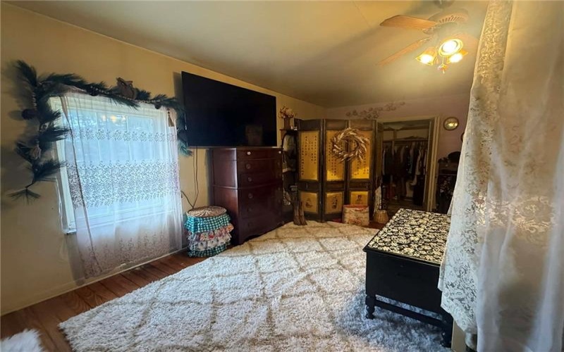 27 LEGION STREET, Republic, 15475, 3 Bedrooms Bedrooms, 9 Rooms Rooms,2.1 BathroomsBathrooms,Residential,For Sale,LEGION STREET,1744795