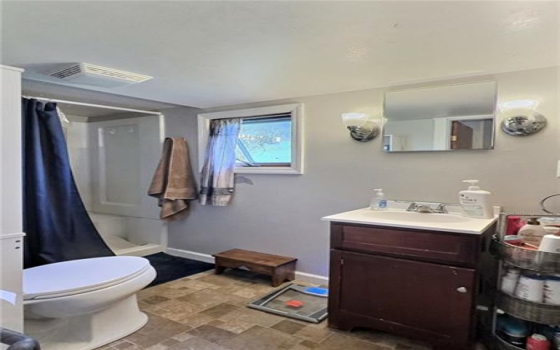 23 Main St, Taylorstown, 15365, 3 Bedrooms Bedrooms, 7 Rooms Rooms,1 BathroomBathrooms,Residential,For Sale,Main St,1747082