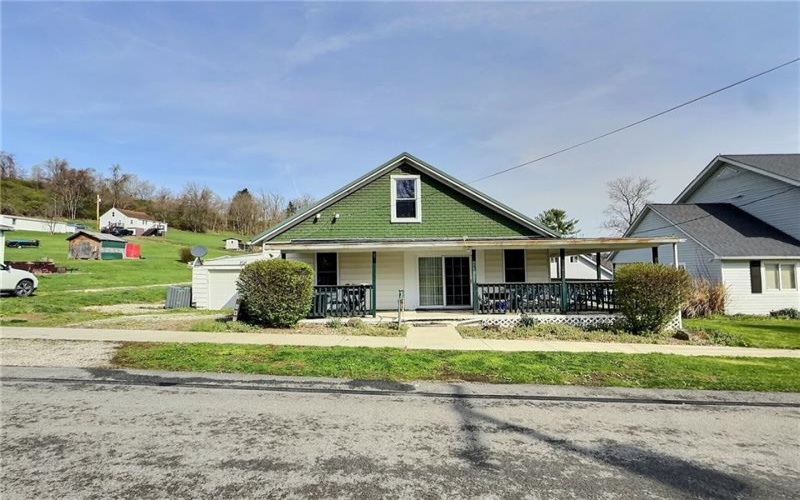 23 Main St, Taylorstown, 15365, 3 Bedrooms Bedrooms, 7 Rooms Rooms,1 BathroomBathrooms,Residential,For Sale,Main St,1747082