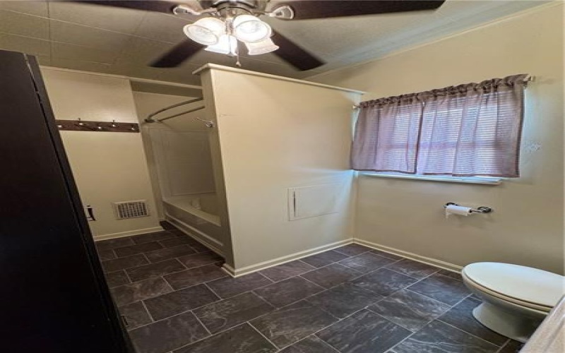 444 Isabella Ave, Charleroi, 15022, 3 Bedrooms Bedrooms, 6 Rooms Rooms,2 BathroomsBathrooms,Residential,For Sale,Isabella Ave,1731662