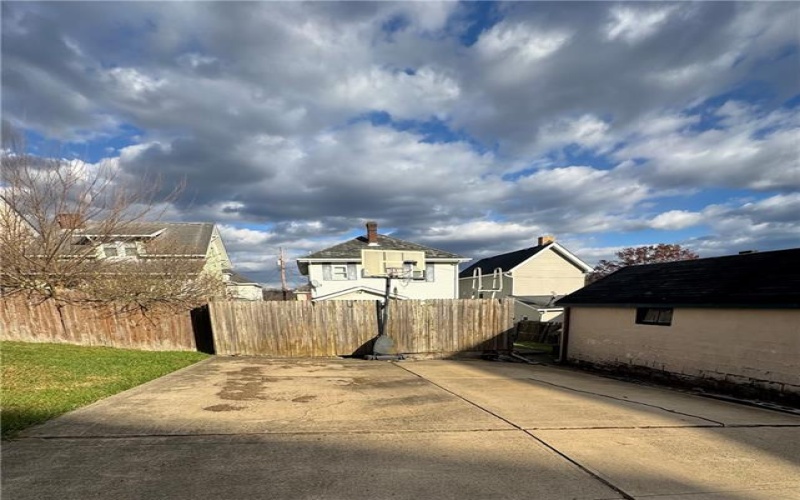444 Isabella Ave, Charleroi, 15022, 3 Bedrooms Bedrooms, 6 Rooms Rooms,2 BathroomsBathrooms,Residential,For Sale,Isabella Ave,1731662