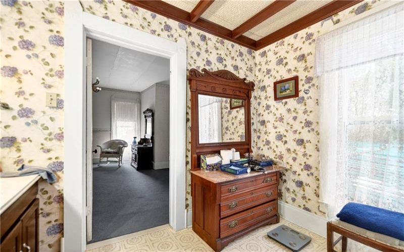 280 Vaneal Rd, Washington, 15301, 3 Bedrooms Bedrooms, ,2 BathroomsBathrooms,Residential,For Sale,Vaneal Rd,1742353