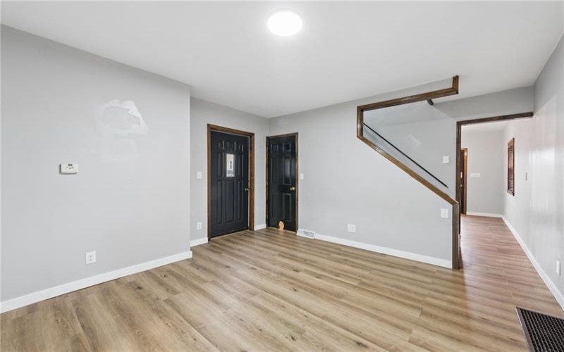 330 Braeburn Road, Lower Burrell, 15068, 2 Bedrooms Bedrooms, 6 Rooms Rooms,1 BathroomBathrooms,Residential,For Sale,Braeburn Road,1744801