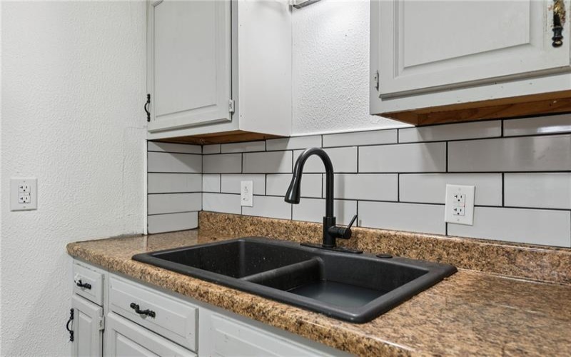 330 Braeburn Road, Lower Burrell, 15068, 2 Bedrooms Bedrooms, 6 Rooms Rooms,1 BathroomBathrooms,Residential,For Sale,Braeburn Road,1744801