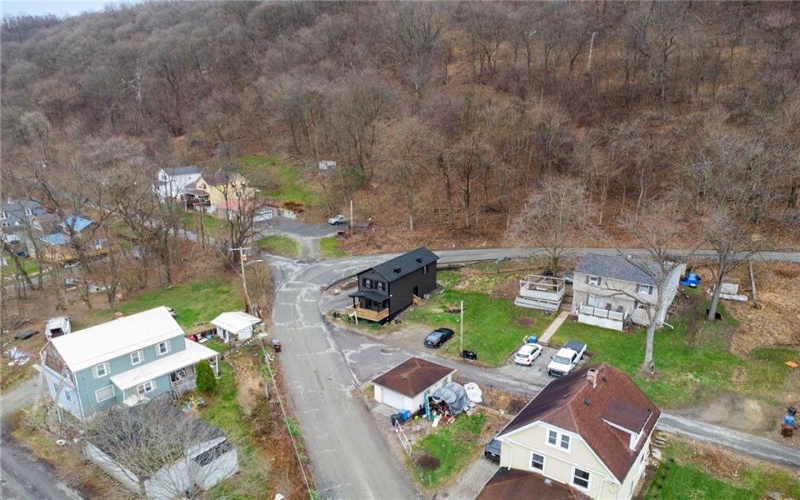 330 Braeburn Road, Lower Burrell, 15068, 2 Bedrooms Bedrooms, 6 Rooms Rooms,1 BathroomBathrooms,Residential,For Sale,Braeburn Road,1744801