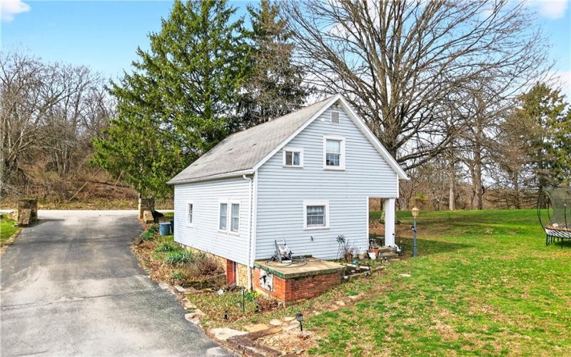 303 Hartley Hill Rd, Adah, 15410, 3 Bedrooms Bedrooms, 7 Rooms Rooms,2 BathroomsBathrooms,Residential,For Sale,Hartley Hill Rd,1747084