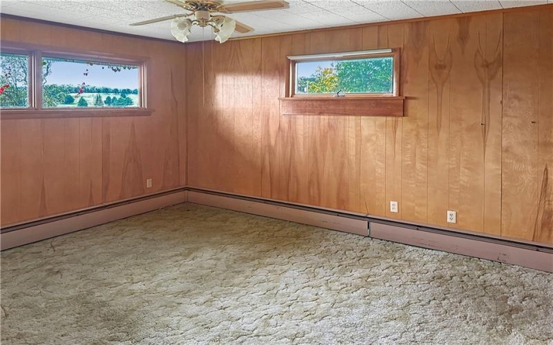 346 Eighty Eight Rd, Carmichaels, 15320, 3 Bedrooms Bedrooms, 6 Rooms Rooms,2 BathroomsBathrooms,Residential,For Sale,Eighty Eight Rd,1725295