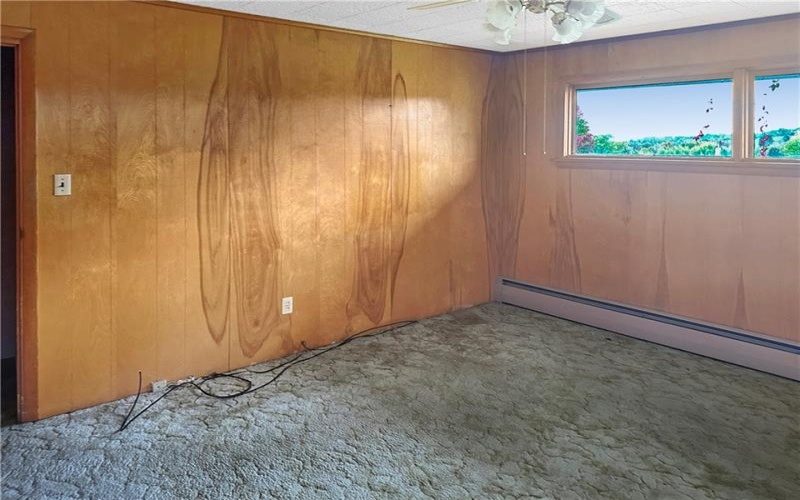 346 Eighty Eight Rd, Carmichaels, 15320, 3 Bedrooms Bedrooms, 6 Rooms Rooms,2 BathroomsBathrooms,Residential,For Sale,Eighty Eight Rd,1725295