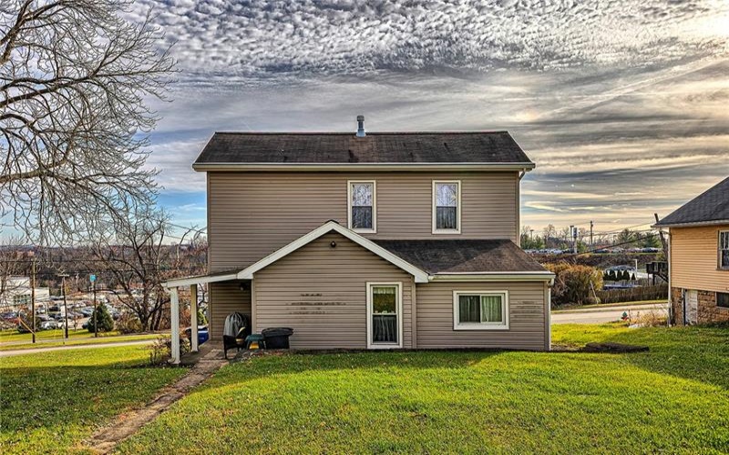 11189 Old Trail Road, Irwin, 15642, 2 Bedrooms Bedrooms, 6 Rooms Rooms,1 BathroomBathrooms,Residential,For Sale,Old Trail Road,1747085