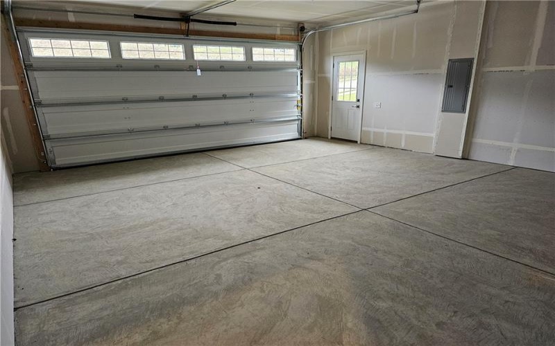 125 Black Oak Lane, Washington, 15301, 3 Bedrooms Bedrooms, 8 Rooms Rooms,2 BathroomsBathrooms,Residential,For Sale,Black Oak Lane,1731673