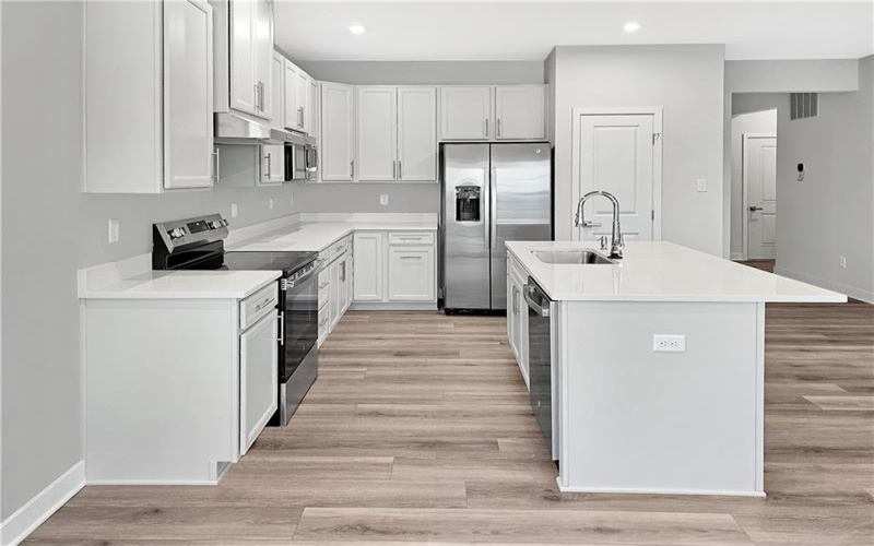 125 Black Oak Lane, Washington, 15301, 3 Bedrooms Bedrooms, 8 Rooms Rooms,2 BathroomsBathrooms,Residential,For Sale,Black Oak Lane,1731673
