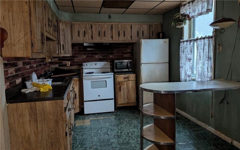 138 A Street, Clarksville, 15322, 3 Bedrooms Bedrooms, ,1.1 BathroomsBathrooms,Residential,For Sale,A Street,1736271