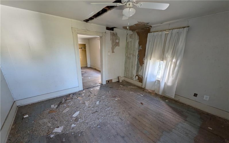 495 Broad St, Washington, 15301, 4 Bedrooms Bedrooms, ,2 BathroomsBathrooms,Residential,For Sale,Broad St,1742364